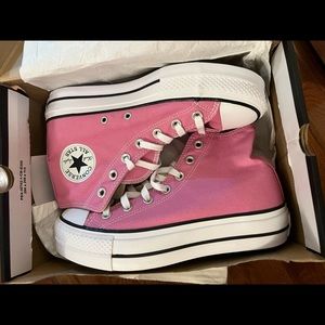 COPY - High Top Platform Converse in Magic Flamingo